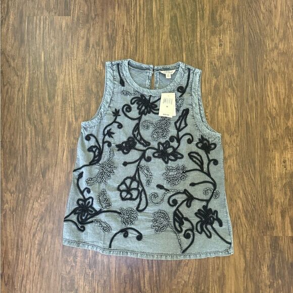 Lucky brand embroidered top size M - Picture 2 of 4